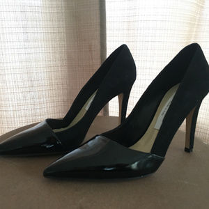 Erika Point Pumps
